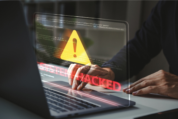 U.S. Internet Exposes Extended History of Internal and Customer Emails